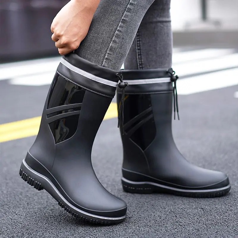 รองเท้าบูทยางกันฝนแบบกลางสำหรั - Fishing Boots บทวิจารณ์และราคา